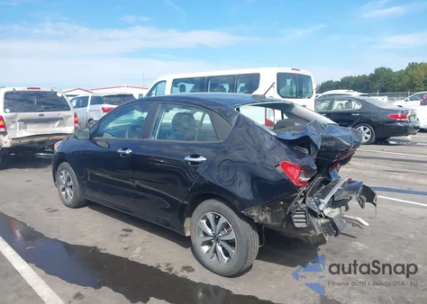 2022 Kia Rio S из США, поврежденный, VIN 3KPA24AD5NE458400